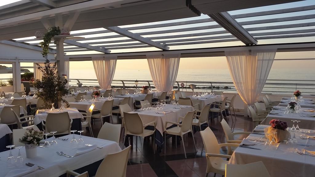 Hotel Salsello Бишелие Екстериор снимка